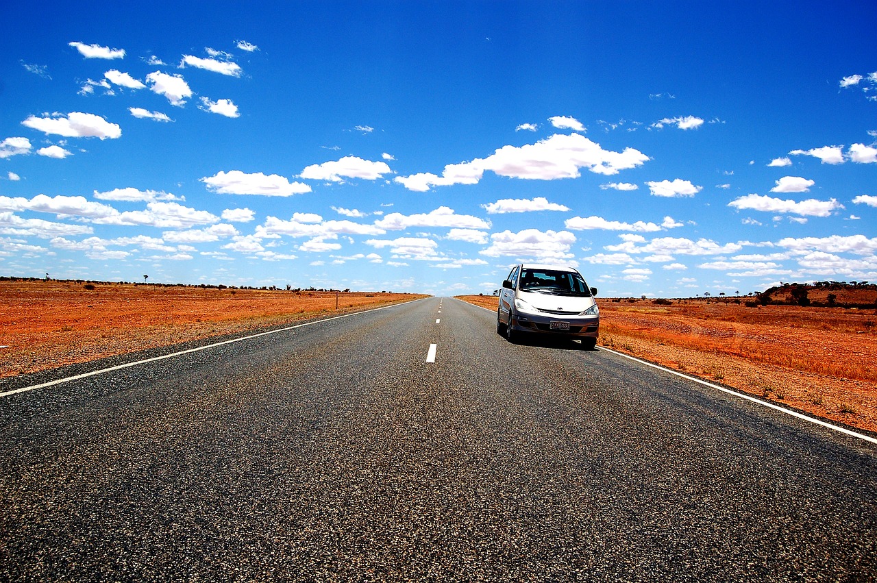 Combien coûte une location de voiture pour une semaine de vacances ?